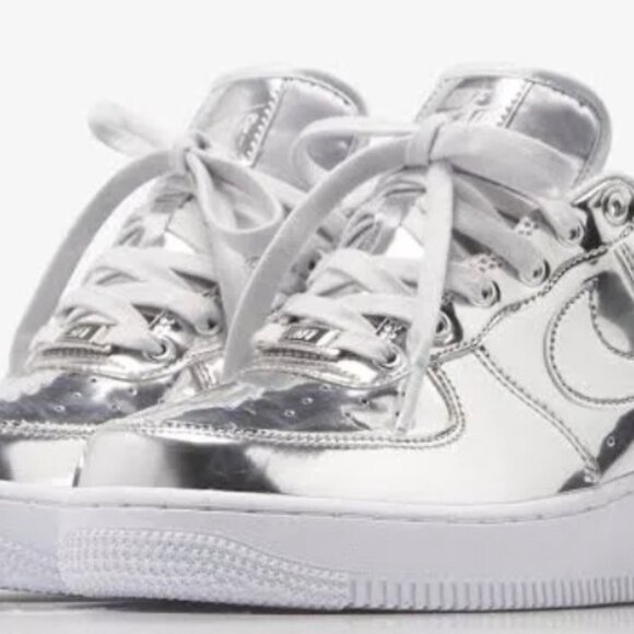Nike AF1 Metallic